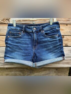 American Eagle Dark Blue Roll-Cuff Women's Midi Shorts Size 10